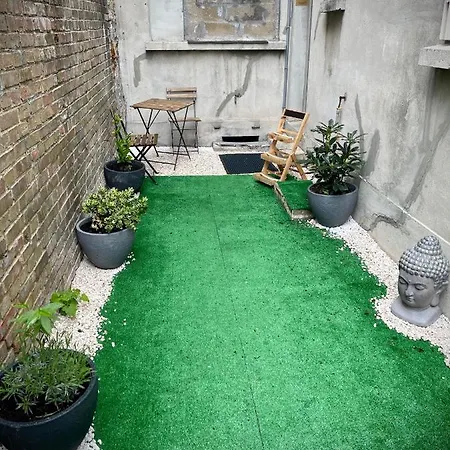 Suites Mana: Chic Downtown Rethel with Private Fitness Exterior photo