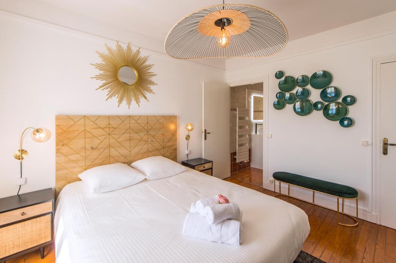 Mana: Chic Downtown With Private Fitness